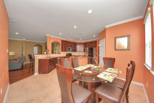 $3,600 | 12912 Southern Manor Drive, Pearland, TX 77584