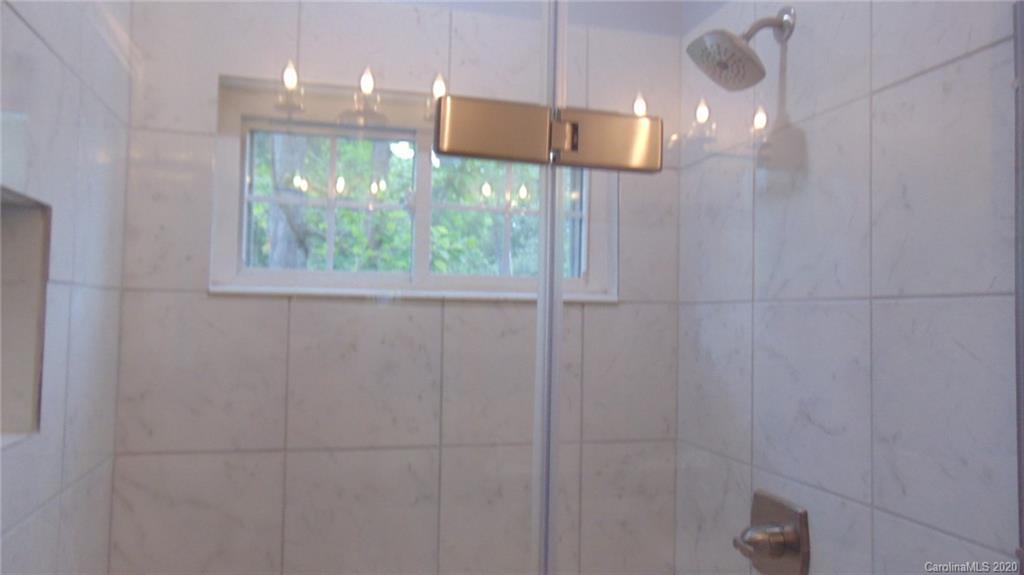 41 Rhododendron Drive Brevard, NC 28712 - Photo 12 of 21 Gallery Image 12
