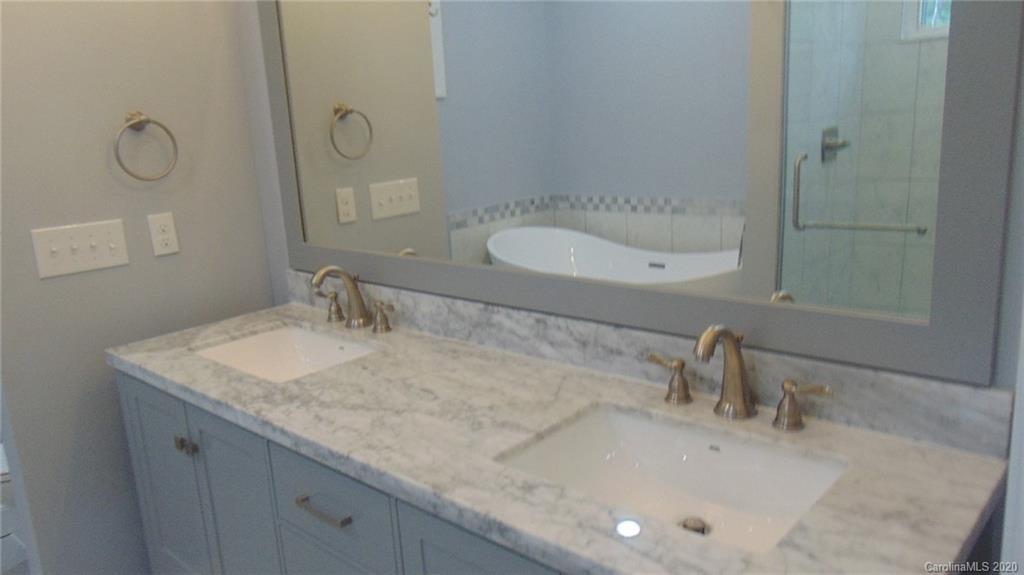 41 Rhododendron Drive Brevard, NC 28712 - Photo 15 of 21 Gallery Image 15