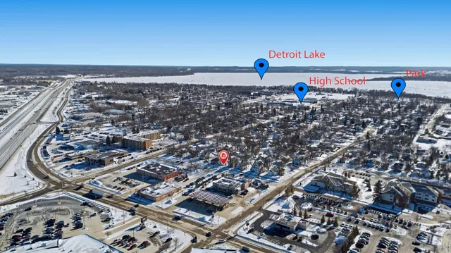 $1,000,000 | 315 Park Street, Detroit Lakes, MN 56501