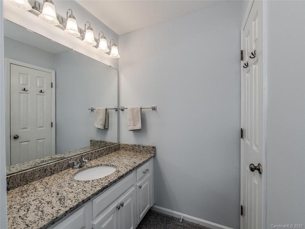 222 Queens Road, Unit 54 Charlotte, NC 28204 - Photo 12 of 18 Gallery Image 12