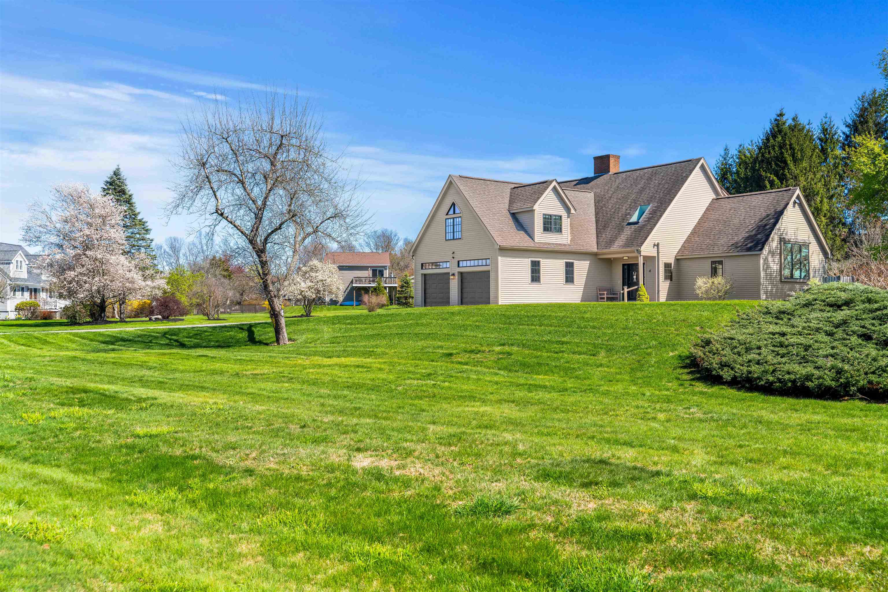 4 Apple Way Stratham, NH 03885 - Photo 53 of 59