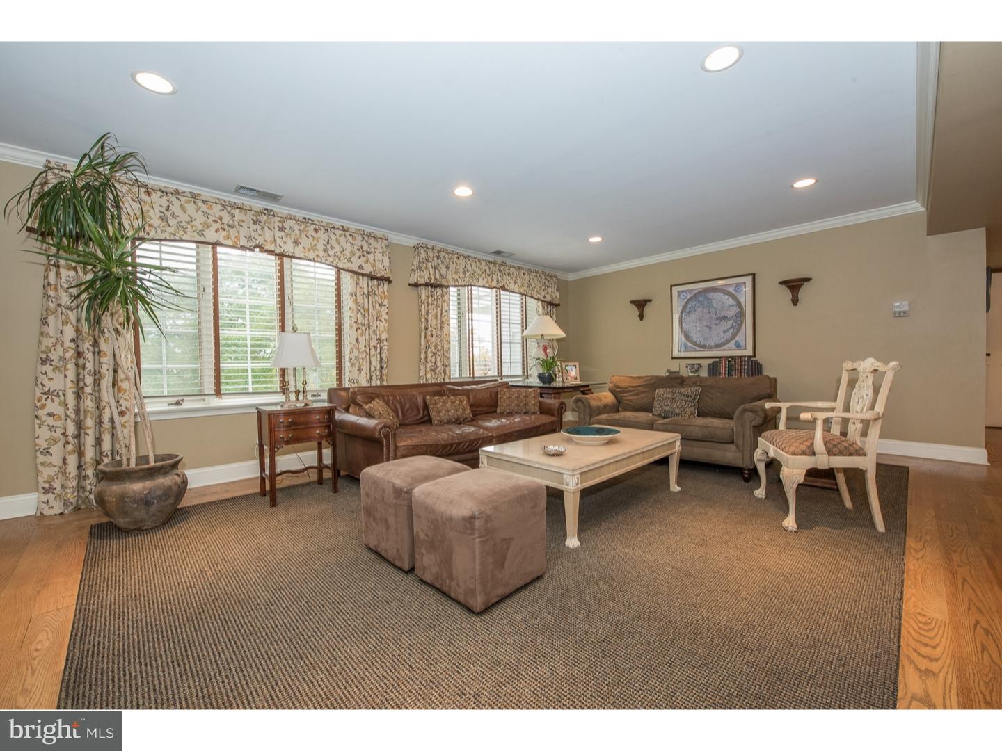 2031 Diamond Rock Road, Unit 2 Malvern, PA 19355 - Photo 9 of 25 Family Room
