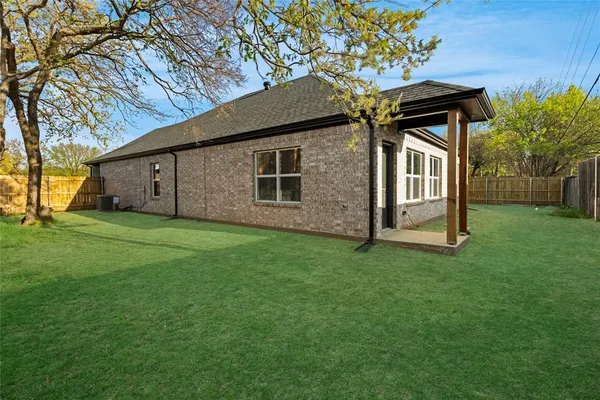 $3,000 | 1437 Norwood Drive, Hurst, TX 76053