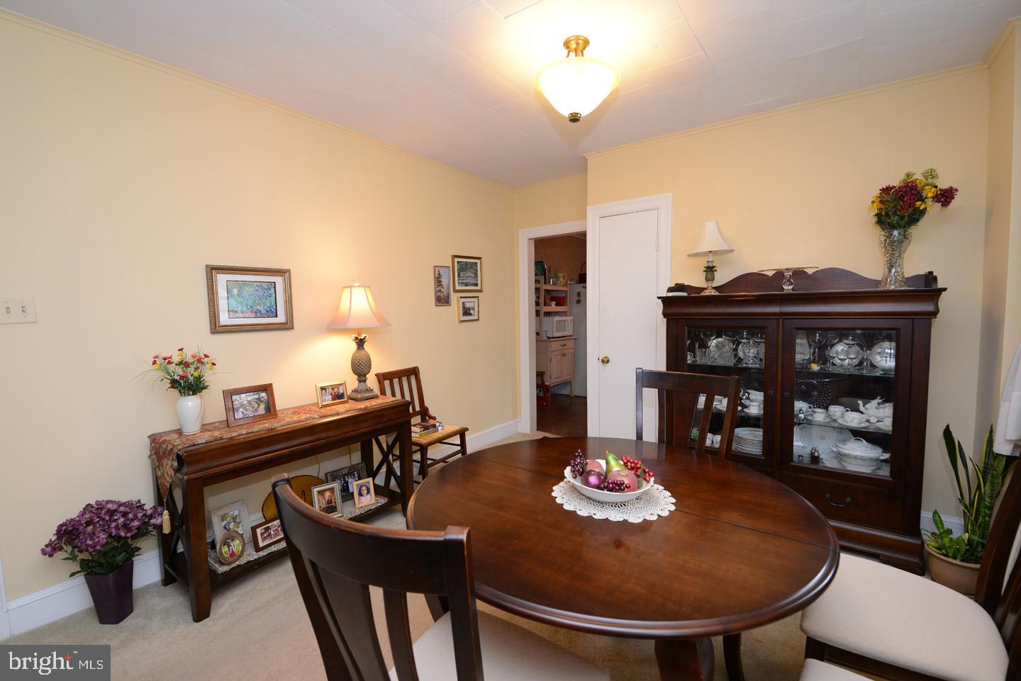 303 Ryers Avenue Cheltenham, PA 19012 - Photo 8 of 37 Gallery Image 8