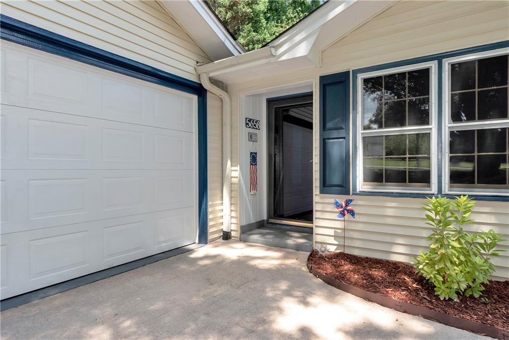 5658 Raintree Trace Oakwood, GA 30566 - Photo 3 of 55