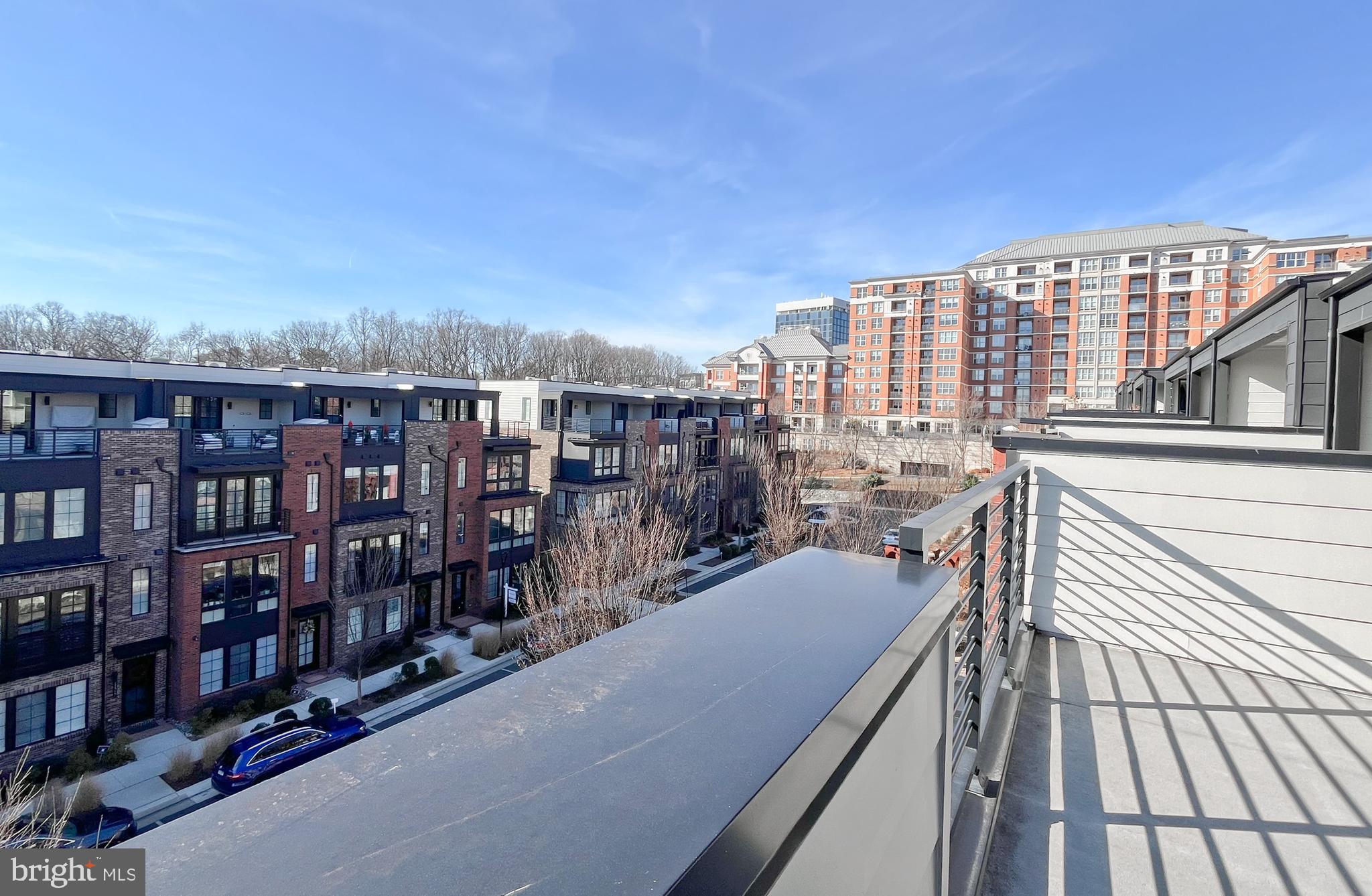 11714 Paysons Way Reston, VA 20191 - Photo 26 of 33 a balcony with city view
