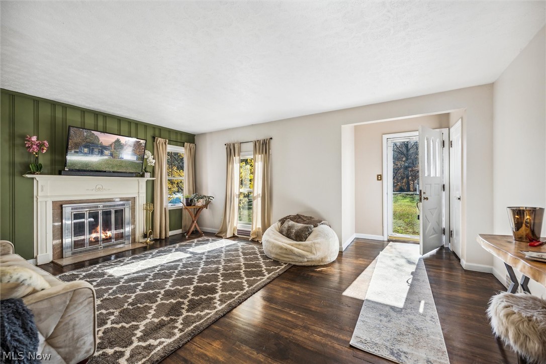29259 White Road Wickliffe, OH 44092 - Photo 13 of 35 Gallery Image 13