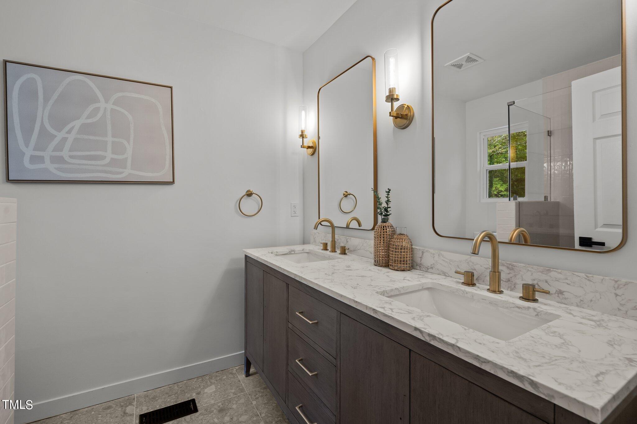 5405 Shadowbrook Drive Raleigh, NC 27612 - Photo 25 of 34 31-web-or-mls-_NFP4358