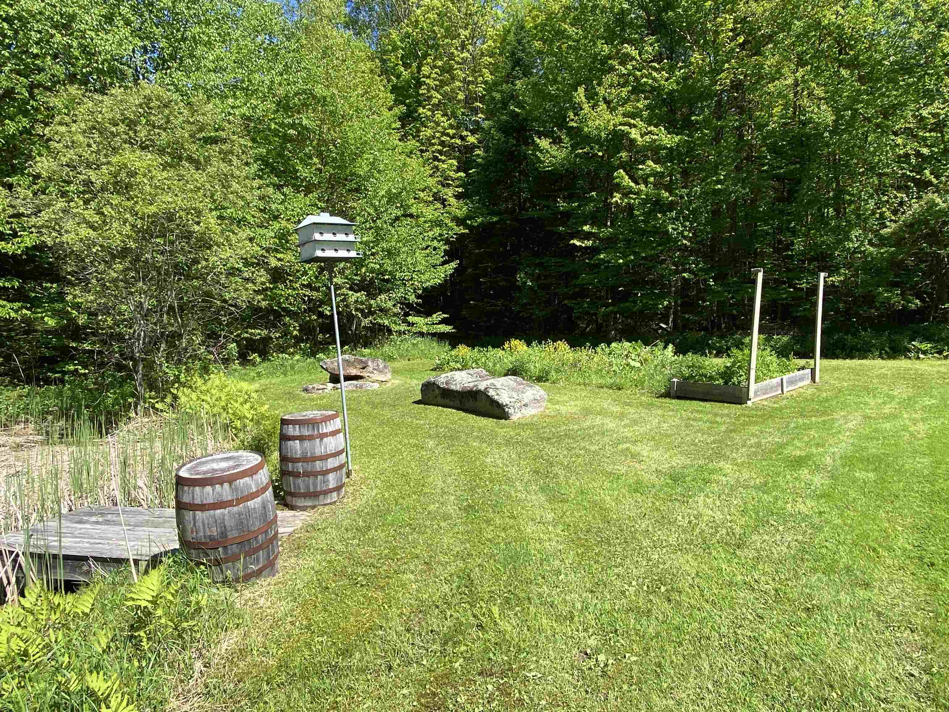 2016 Hinman Settler Road Derby, VT 05855 - Photo 33 of 40