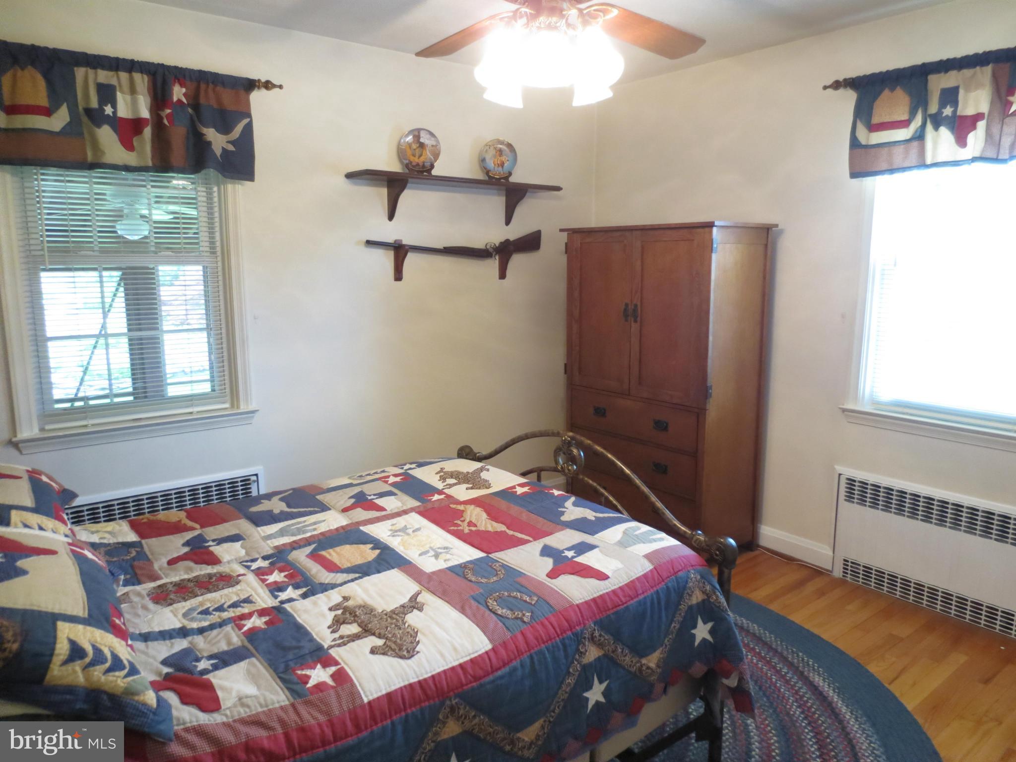 4218 Darnall Road Baltimore, MD 21236 - Photo 12 of 29 Bedroom