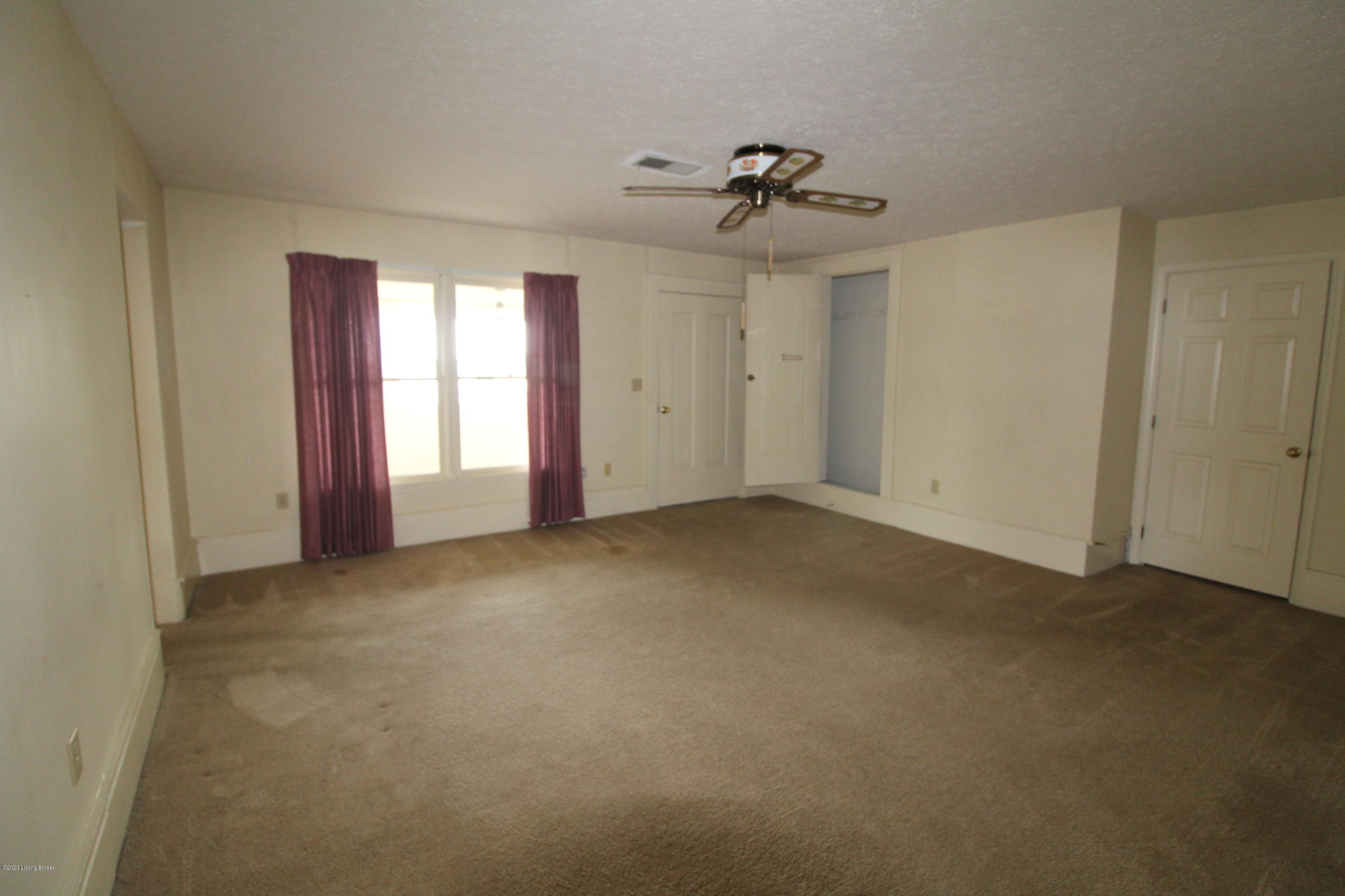 137 Flatlick Road Mount Washington, KY 40047 - Photo 28 of 57 020