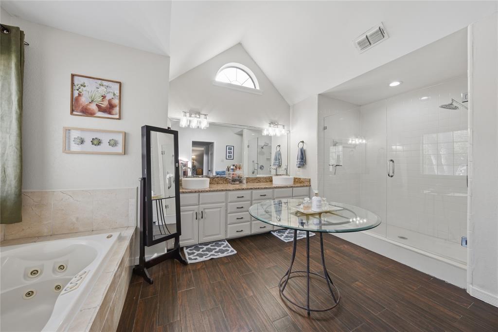 603 Country Club Circle Athens, TX 75751 - Photo 13 of 34