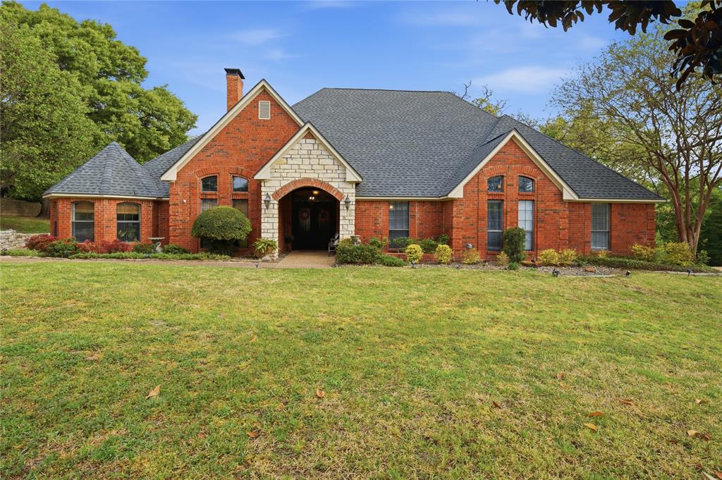 603 Country Club Circle Athens, TX 75751 - Photo 2 of 34