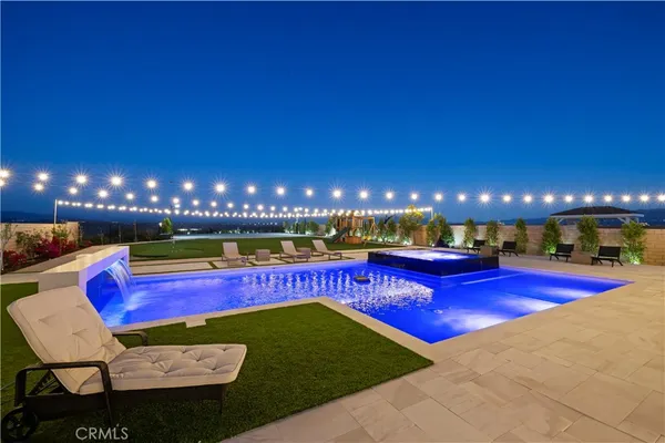 $2,400,000 | 28346 Old Spgs Road, Castaic, CA 91384