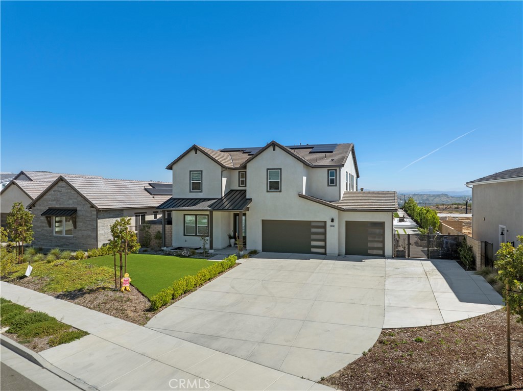 28346 Old Spgs Road Castaic, CA 91384 - Photo 73 of 80 a front view of a house with a yard