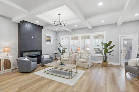 $650,000 | 2017 9th Avenue North, Nashville, TN 37208