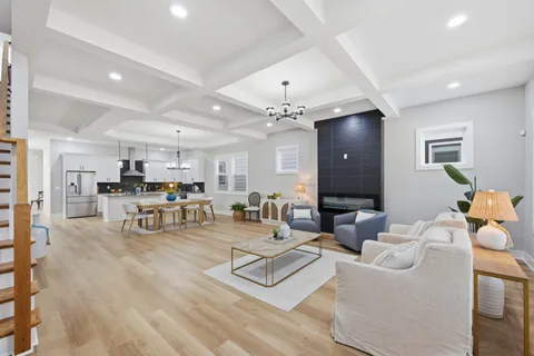 $650,000 | 2017 9th Avenue North, Nashville, TN 37208