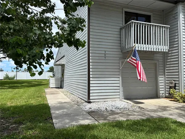 $189,000 | 6492 92nd Place North, Unit 305, Pinellas Park, FL 33782