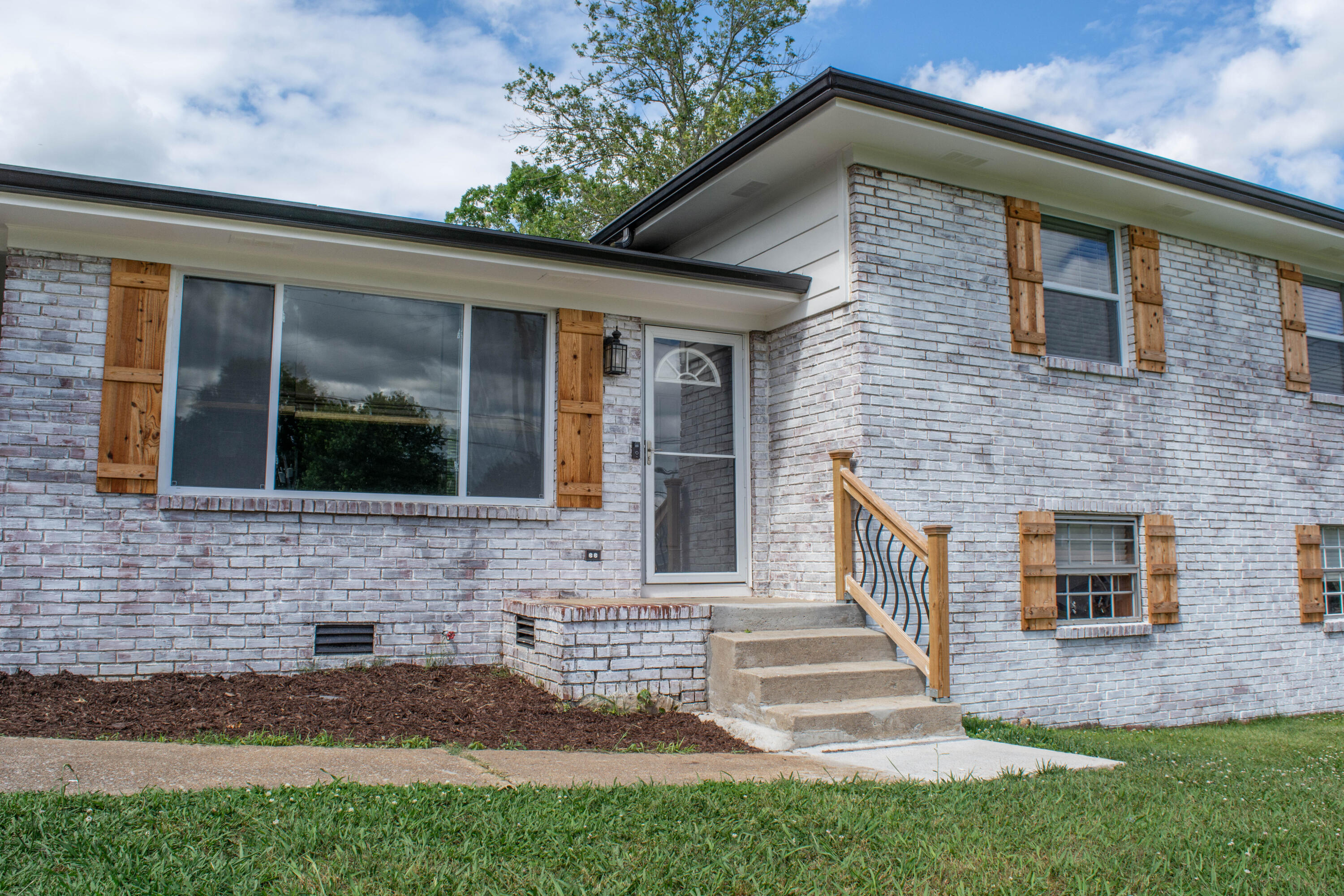 253 Wooten Road Ringgold, GA 30736 - Photo 11 of 36 DSC_0693