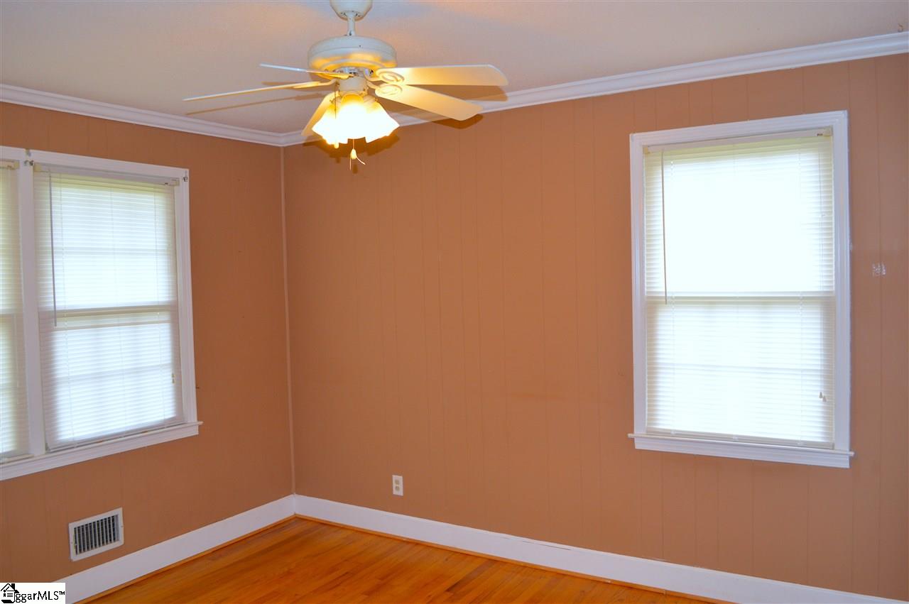 110 Yown Road Greenville, SC 29611 - Photo 10 of 13 Gallery Image 10