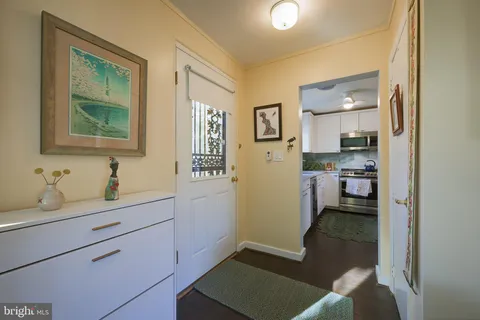 $325,000 | 1 Northway Road, Greenbelt, MD 20770