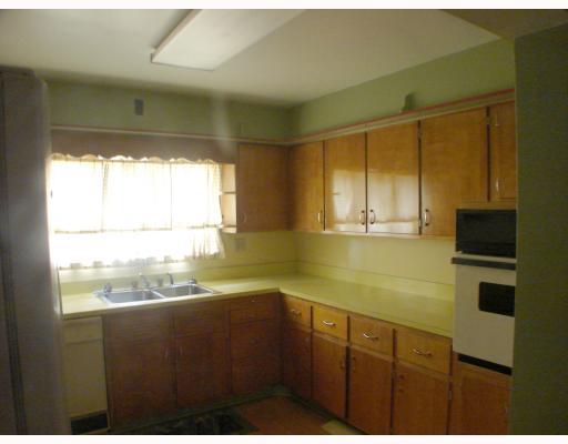 108 Old Maids Road Ruffs Dale, PA 15679 - Photo 3 of 18 Kitchen.
