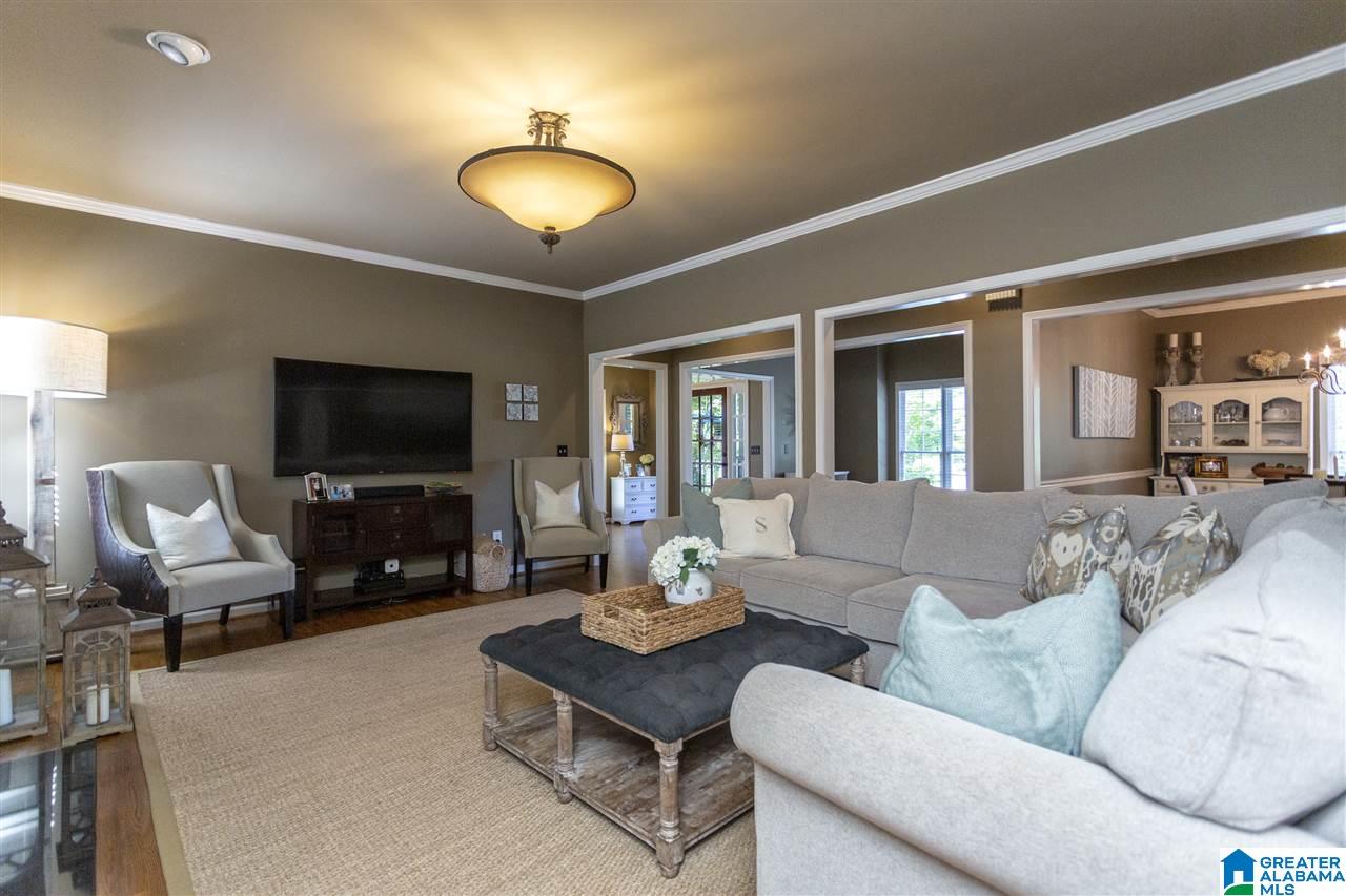 1719 Ridge Road Birmingham, AL 35209 - Photo 8 of 43 Gallery Image 8