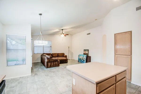 $2,450 | 3216 East Muirwood Drive, Phoenix, AZ 85048