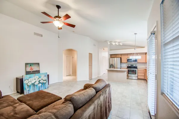 $2,450 | 3216 East Muirwood Drive, Phoenix, AZ 85048