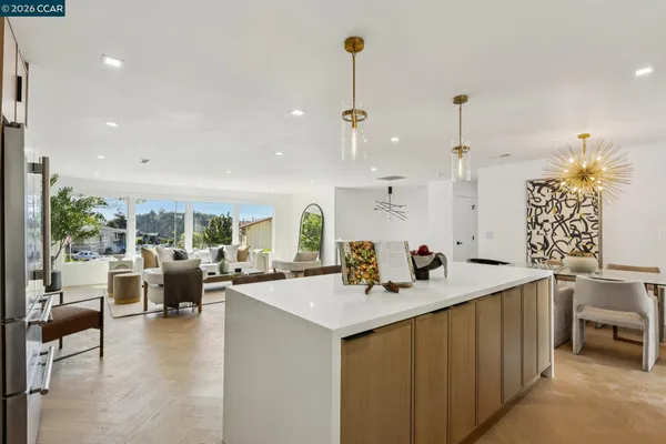 $1,599,000 | 602 Big Bend Drive, Pacifica, CA 94044