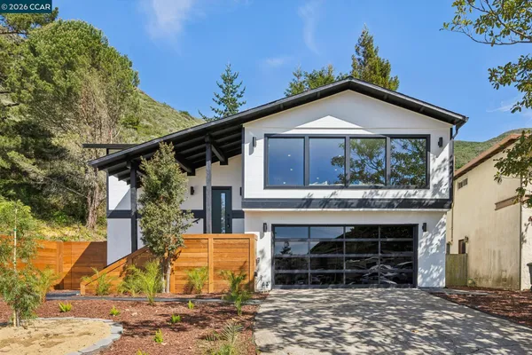$1,599,000 | 602 Big Bend Drive, Pacifica, CA 94044