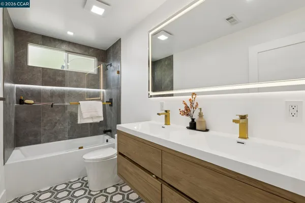 $1,599,000 | 602 Big Bend Drive, Pacifica, CA 94044