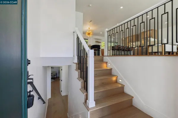 $1,599,000 | 602 Big Bend Drive, Pacifica, CA 94044