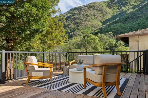 $1,599,000 | 602 Big Bend Drive, Pacifica, CA 94044