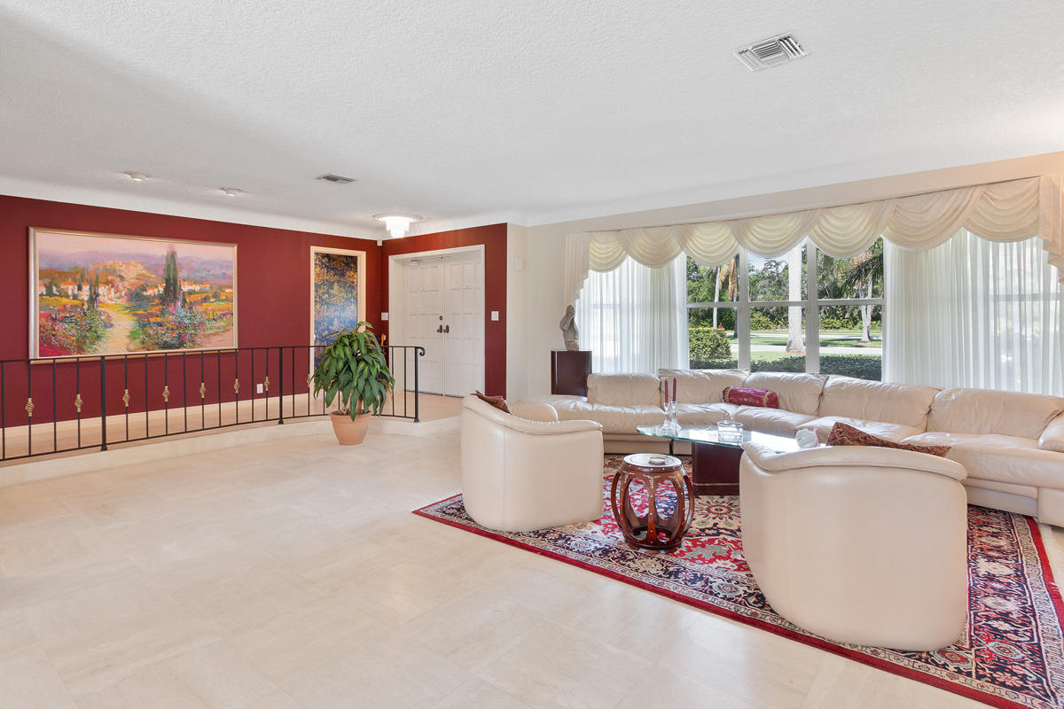 146 East Camino Real Boca Raton, FL 33432 - Photo 14 of 38 146_East_Camino_Real_14