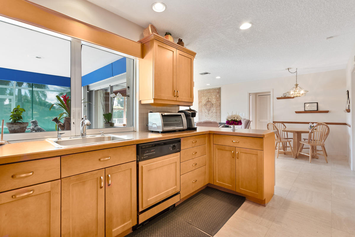 146 East Camino Real Boca Raton, FL 33432 - Photo 19 of 38 146_East_Camino_Real_19