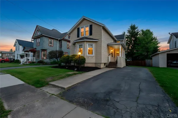 $177,500 | 63 Perrine Street, Auburn, NY 13021