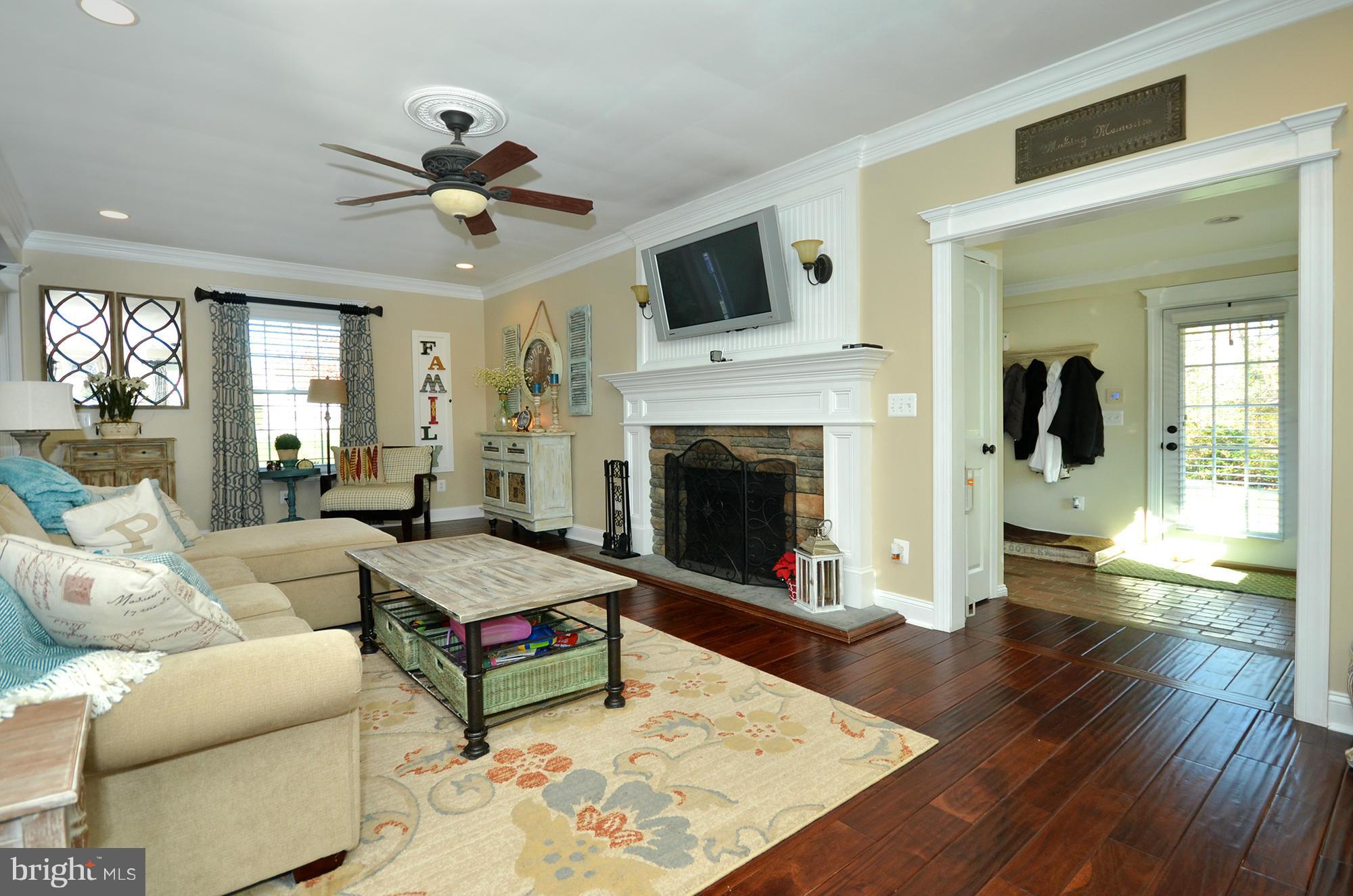 11601 Franklinville Road Upper Falls, MD 21156 - Photo 5 of 27 Family Room