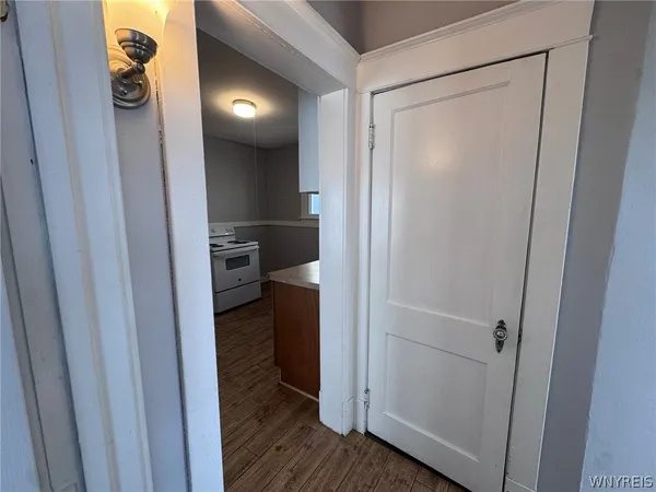 $1,300 | 55 Parkwood Avenue, Tonawanda, NY 14217