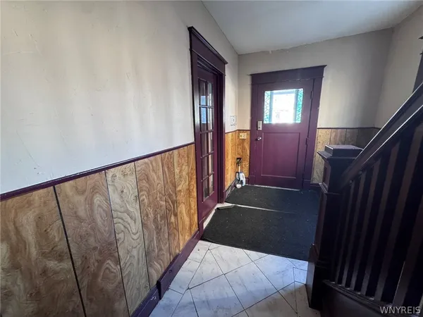 $1,300 | 55 Parkwood Avenue, Tonawanda, NY 14217