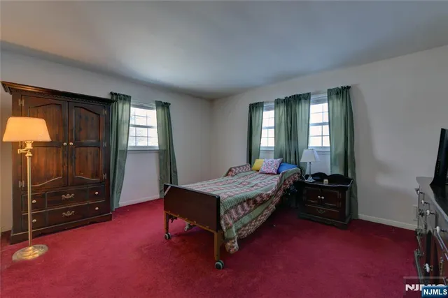 $599,900 | 17 Garden Place, Pompton Plains, NJ 07444