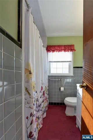 $599,900 | 17 Garden Place, Pompton Plains, NJ 07444