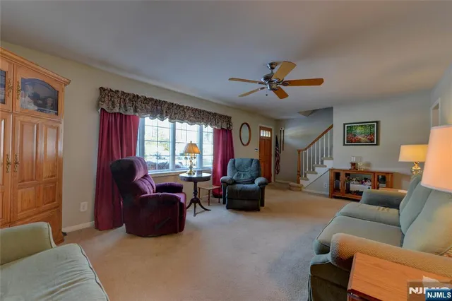 $599,900 | 17 Garden Place, Pompton Plains, NJ 07444