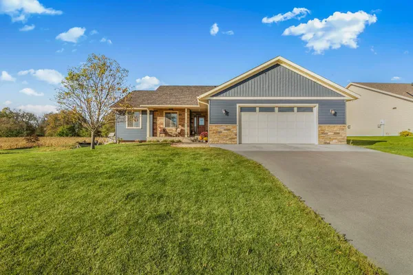 $419,900 | 1021 13th Avenue Northeast, St. Joseph, MN 56374