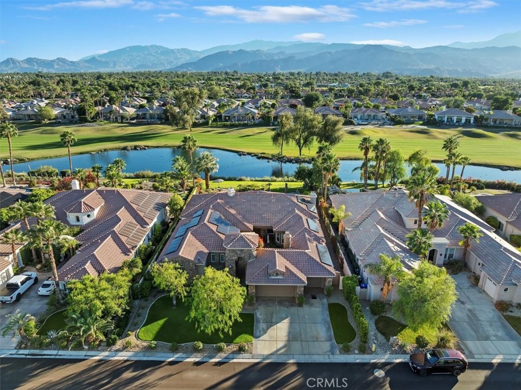 20 Vista Encantada Rancho Mirage, CA 92270 - Photo 32 of 35