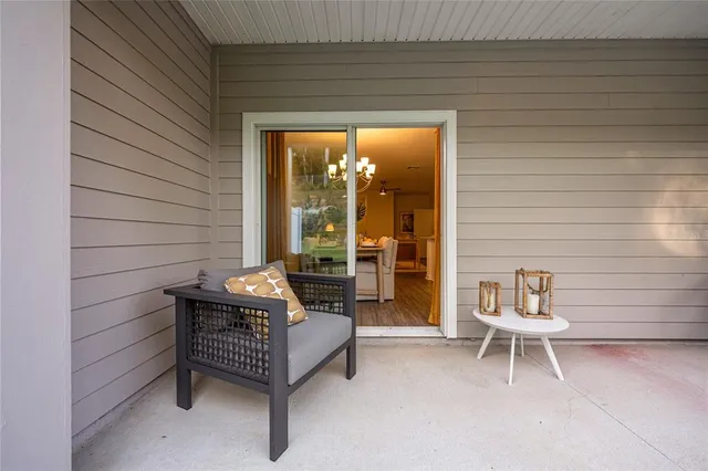 a bench sitting in middle of a building