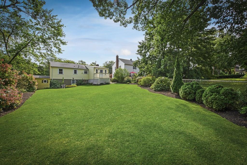 9 Farm Street Wakefield, MA 01880 - Photo 5 of 26