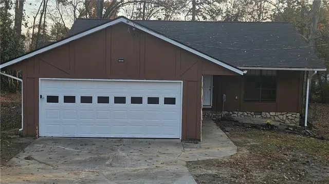 $1,950 | 2673 Stoneview Court Northwest, Conyers, GA 30012