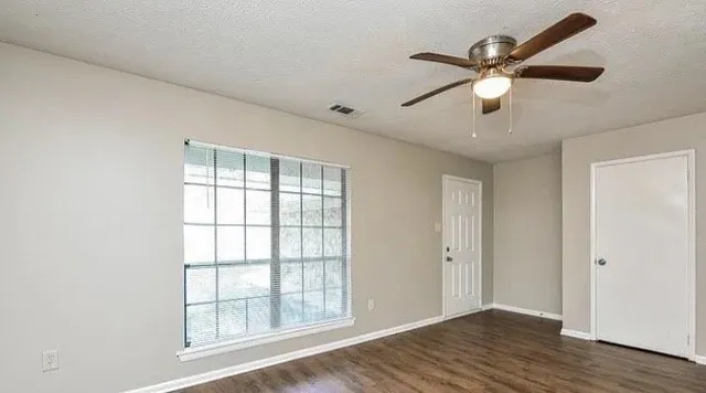 $1,950 | 2673 Stoneview Court Northwest, Conyers, GA 30012